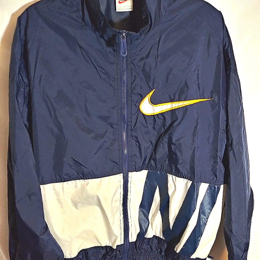 Vintage Spelled Out Nike Wind Breaker Jacket